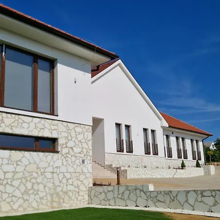 Villa Zeta Wine & Spa Mád Exterior photo